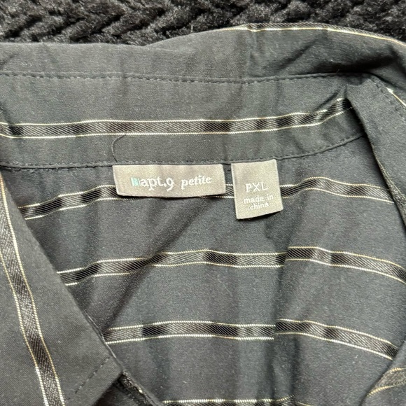 Gold Pin Striped Womens Black Button Down - Picture 2 of 2